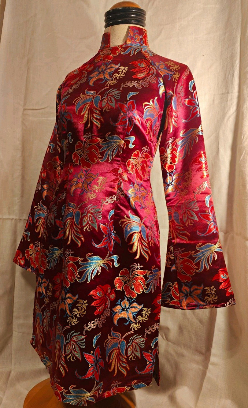 Designer Floral Brocade Mandarin Collar Mini Dress Bell Sleeves Magenta XS Ss